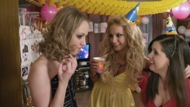 Деффчонки, 1 сезон, 9 серия. День рождения Маши