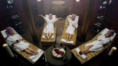 Деффчонки, 3 сезон, 6 серия