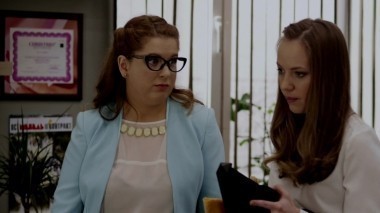 Деффчонки, 4 сезон, 11 серия