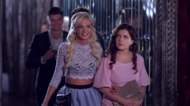 Деффчонки, 4 сезон, 45 серия