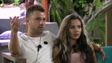 Дом 2 Остров любви, 1 сезон, 200 серия (09.05.2017)