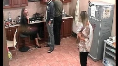 Ночной эфир 1243 дня