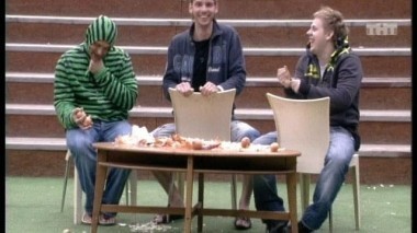 Ночной эфир 1434 дня