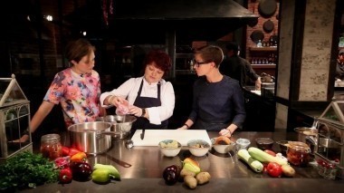 Два с половиной повара. Открытая кухня, 110 выпуск. Подготовка к новому году