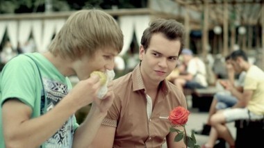 Легко ли быть молодым? 1 сезон, 2 серия