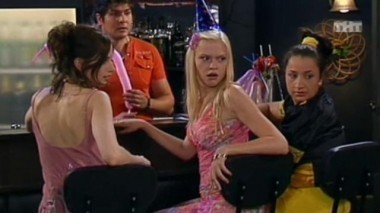 Любовь на районе, 1 сезон, 14 серия