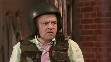 Универ, 1 сезон, 16 серия. Дядя Гриша